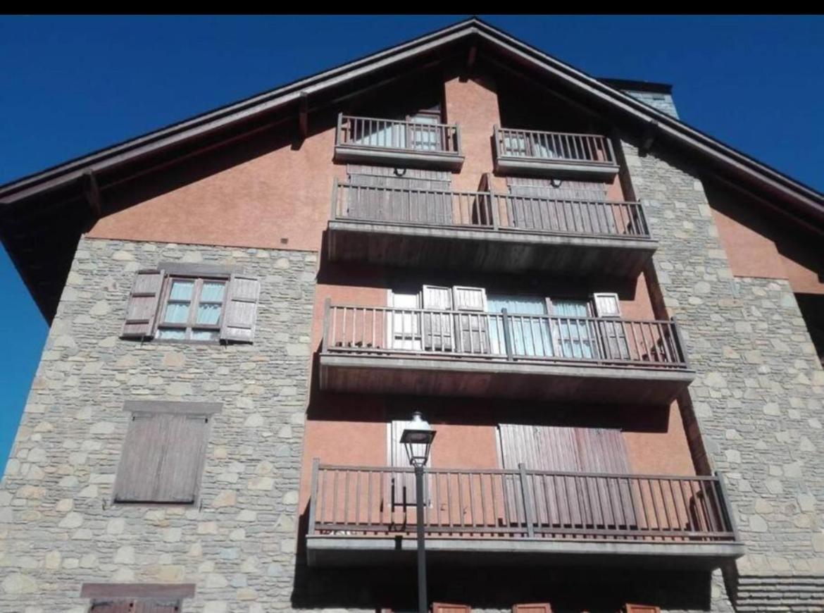 אסטרי ד'אנאו Apartamento Duplex Esterri Ideal Para Familias מראה חיצוני תמונה